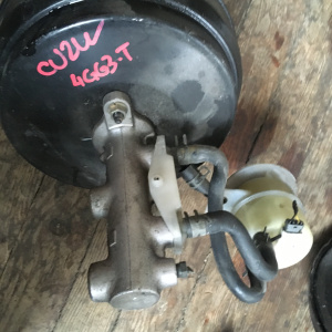 Главный тормозной цилиндр MITSUBISHI CU2W/CU4W Airtrek с вакуумником