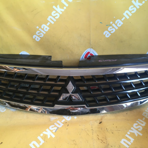 Решетка радиатора MITSUBISHI Outlander CW5W '2006