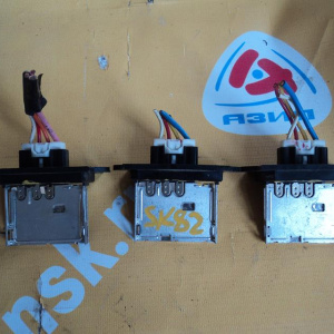 Реостат печки Mazda Bongo SK82V 4 контакта