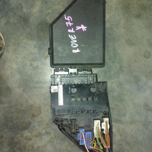 Блок предохранителей Rover 75 RJ KV6/25K4F