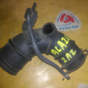 Гофра впускного коллектора Toyota 1AZ/2AZ RAV4/Alphard/Estima ACA21/ANH10/ACR30 под эл. заслонку