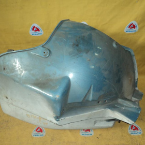 Подкрылок Freightliner F170 перед, лев