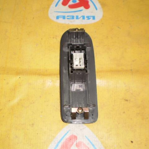 Пульт стеклоподъемника TOYOTA Hiace LH100 перед, лев