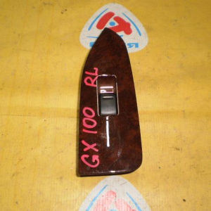 Пульт стеклоподъемника Toyota Chaser/Mark II/Cresta GX100 зад, лев