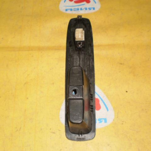 Пульт стеклоподъемника Mazda Demio DW3W '1996- перед, лев