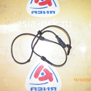 Датчик ABS Nissan March K12 крепление болтом перед, лев