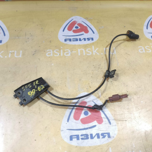 Датчик ABS Subaru Forester SF5/SF9 перед, прав кольцо на приводе EJ201 EJ202 EJ205 EJ254 27540AC090 '01.08.1999-31.01.2002