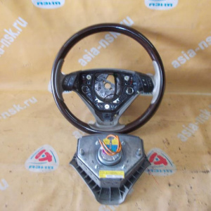 Подушка безопасности Volvo XC90 CZ/CT водит. 2 разъема с мульти рулем 3 спицы дерево кожа 8686223,