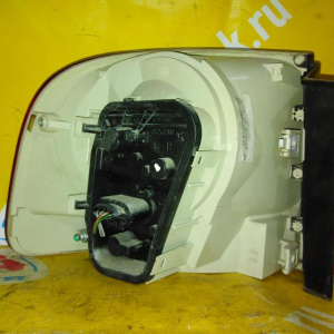 Стоп Volkswagen Touareg 7LA '2002-2007 R снаружи EURO 7L6945096K