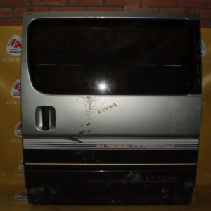 Дверь боковая TOYOTA Hiace LH100 зад, лев сдвижная,пасс.в сборе,дефект.