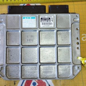 Компьютер Toyota Ractis 1NZ NCP100