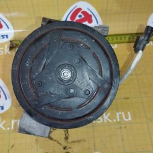 Компрессор кондиционера Nissan QR25 X-Trail NT31 с датчиком ( 2 разъёма )/-JG30A