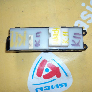 Пульт стеклоподъемника NISSAN March K11