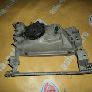 Фара NISSAN лев Elgrand APE50