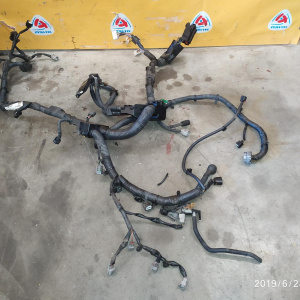 Коса ДВС Nissan QR25 X-Trail T31 4WD CVT разъем на генератор 3 конт.