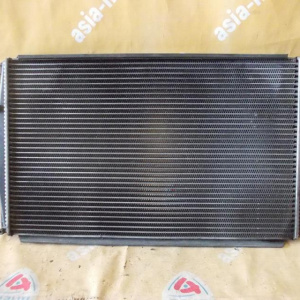 Интеркулер Volvo RS/TS/XY/SW/SZ S60/S80/V70/V70XC/XC70 B5254T2 '2000-2009 Valeo 374471M