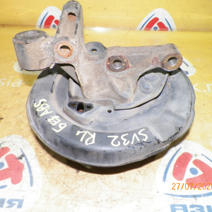 Ступица Toyota CV30/SV32/VZV30/VZV32/CV40/SV41 Camry/Vista зад, лев 2WD Дисковые тормоза. Без ABS. Голая без диска и суппорта и колодок. 42305-20090.42305-
