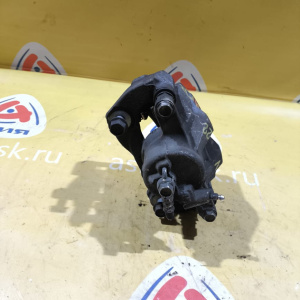 Суппорт Toyota AZE141/NCP110/NCP115/NCP175/NRE150/NSP170/NZE141/NZE144/NZE151/NZE181/NZT260/ZRE142/ZRE144/ZRT260/ZZE150 Corolla Fielder перед, прав ПОД ДИСК 2