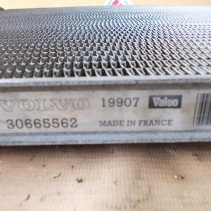 Радиатор кондиционера Volvo CZ XC90 '2003-2005 с осушителем Valeo 19907