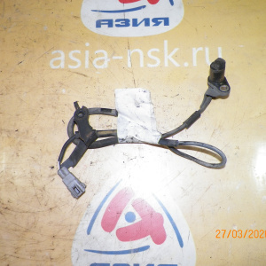 Датчик ABS Toyota Hiace Regius KCH46/KCH16/RCH47 перед, прав 89542-26050