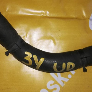 Патрубок  радиатора Toyota Town Ace 3Y в F верх