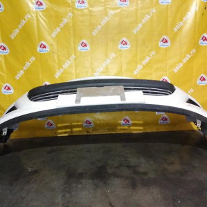 Бампер Peugeot 207 A7 '2009-2013 перед в сборе (туманки)