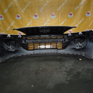 Бампер Peugeot 207 A7 '2009-2013 перед в сборе (туманки)