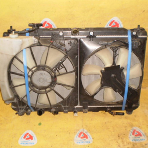 Радиатор охлаждения HONDA RN6/8 Stream R18A a/t