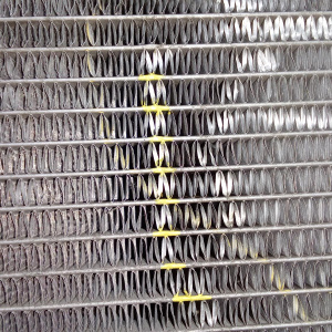 Радиатор охлаждения Ford U152/UN152 Explorer 3 Cologne V6/XS/Romeo V8/2V 4.0L 4.6L (дефект, много замятых трубок)