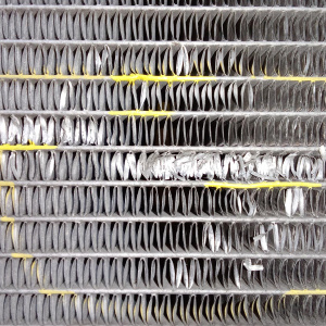 Радиатор охлаждения Ford U152/UN152 Explorer 3 Cologne V6/XS/Romeo V8/2V 4.0L 4.6L (дефект, много замятых трубок)