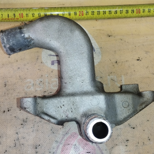 Тройник Toyota 16331-20030 Harrier/Kluger V MCU15/MCU35/MCU25 1MZ/3MZ верх. с гбц на радиатор