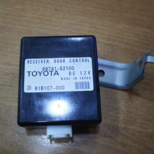 Блок управления дверьми Toyota Succeed NCP50 (5 конт.)