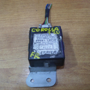 Блок управления дверьми Toyota Corolla NZE120 (8 конт.)