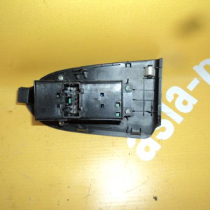 Пульт стеклоподъемника HONDA Stream RN6/RN8 перед, лев