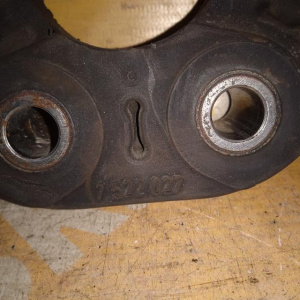 Муфта карданного вала BMW E60 5-Series M54B30 R 6AT GAB01-023 7522027