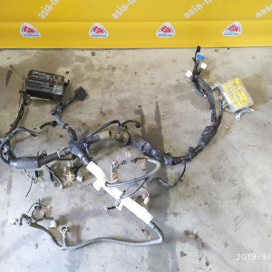 Коса ДВС Toyota 5A-FE AE110 a/t A240L+ компьютер 89661-1E020 трамб. 4+2 конт. (мех. привод спид.)