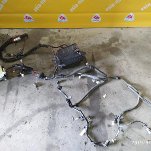 Коса ДВС Toyota 7K-E Lite Ace Noah KR42 задний привод a/t 0370 + комп. 89660-28820 впрыск. + блок предохранителей 82121-28550