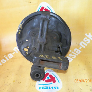 Ступица Toyota AE100/EE100/CE100/AE101/AE102/AE110/AE111/EE110/EE111/CE110 Corolla/Sprinter зад, прав 2WD ABS.Барабанные тормоза.Голая без барабана и колодо