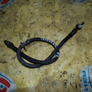 Шланг тормозной Toyota Prius NHW20 перед, лев