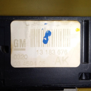 Пульт стеклоподъемника Opel Astra H/Zafira B A04/A05 '2004- F водительский AK 13183676,