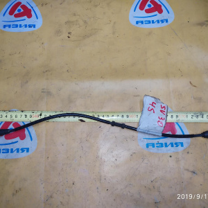 Высоковольтный провод Toyota 3S-FE/4S-FE Camry/Vista SV30/SV32 '07.1990-06.1992 центральный ( защёлка + защёлка ) 19590-74110
