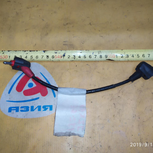 Высоковольтный провод Toyota 1JZ-GE/2JZ-GE Mark II JZX90 центральный ( защёлка + защёлка ) 90919-13447