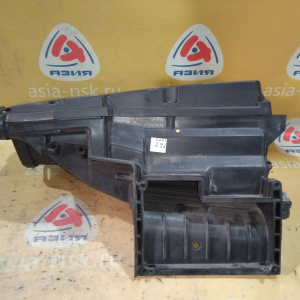 Корпус воздушного фильтра Mercedes C-Class W203/W204 M271KE18ML