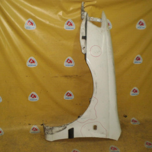 Крыло TOYOTA Caldina AT190 перед, лев дефект