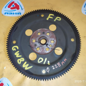 Маховик Mazda FP/FS Capella GW8W 2WD a/t диаметр по центрам болтов 228 мм.