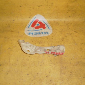 Крепление бампера Mazda Atenza GGEP перед, лев