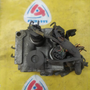 Блок ABS TOYOTA NHW10 Prius