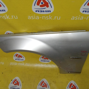 Крыло Mercedes C-Class W204 перед, лев серебро (дефект), A2048801318
