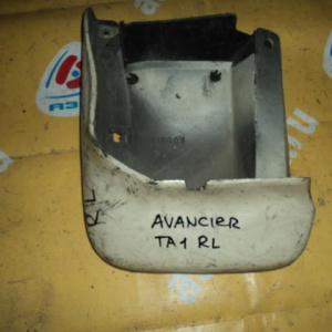 Брызговик HONDA Avancier TA1 зад, лев