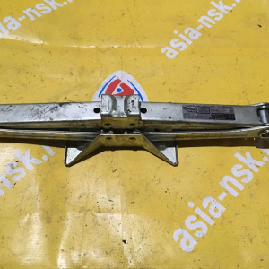 Домкрат Honda CR-V RD5 1000 кг.